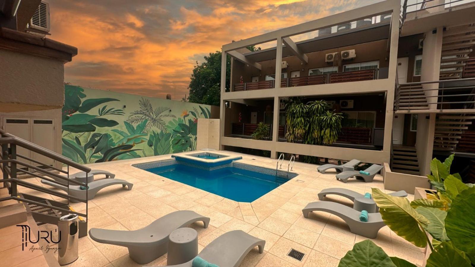 Uru Apart Iguazu 伊瓜苏港 外观 照片